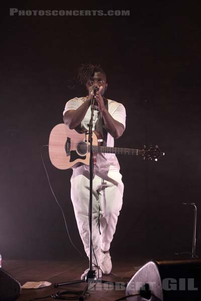 KELE OKEREKE - 2017-05-19 - PARIS - Cafe de la Danse - 